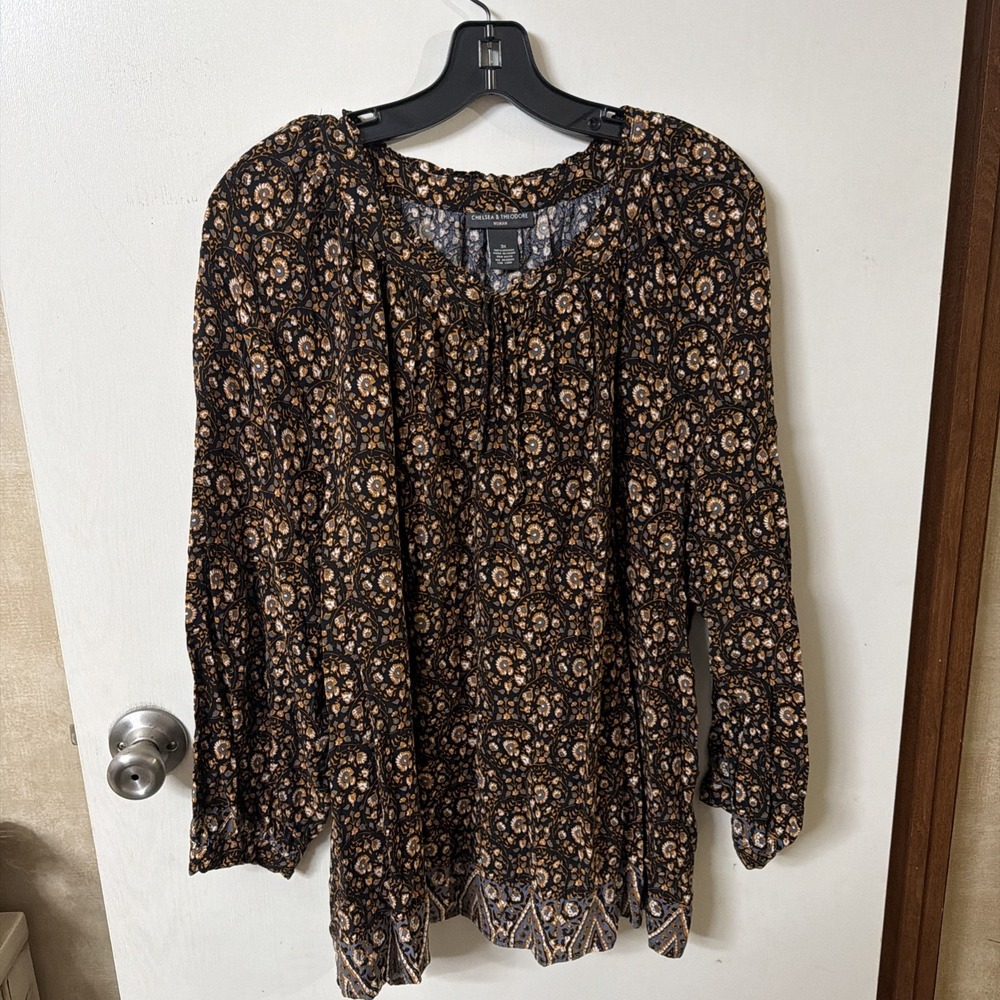 Chelsea & Theodore Black and Cream Floral Peasant Top Size 3X